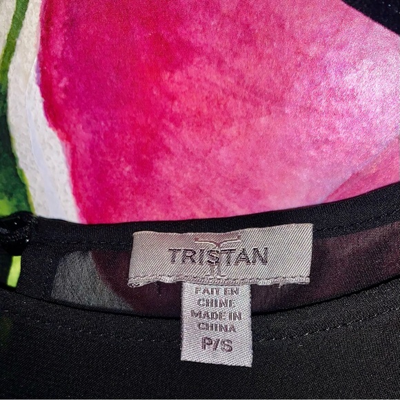 TRISTAN 🩶 NWOT .beautiful long sleeves shirt. - Picture 3 of 3